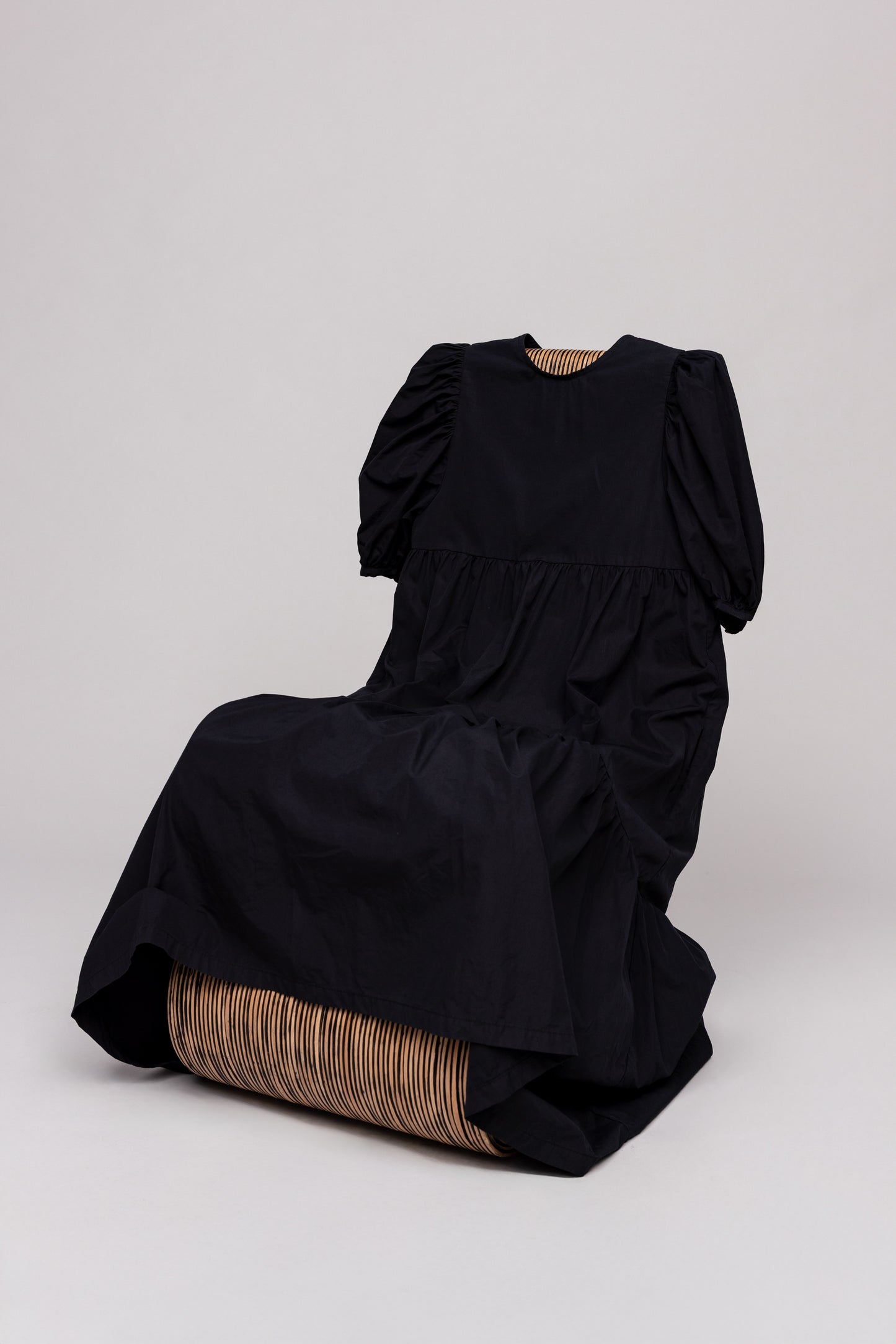 Iris Dress Black